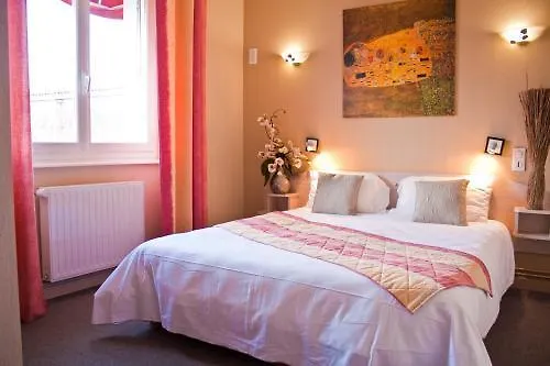 Hotel Hôtel Beau Site Loubaresse